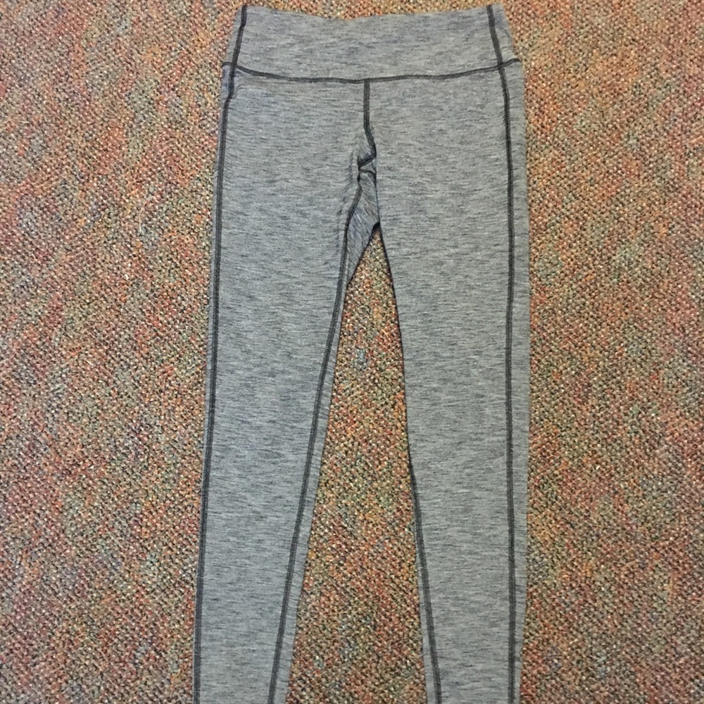 Size small heathered grey Athleta leggings